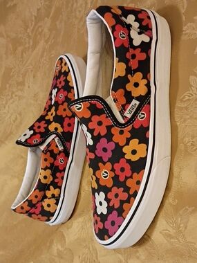 Vans Slip-On  Black with Orange, Pink, Yellow Floral Print Women's 11.5 Men's 10